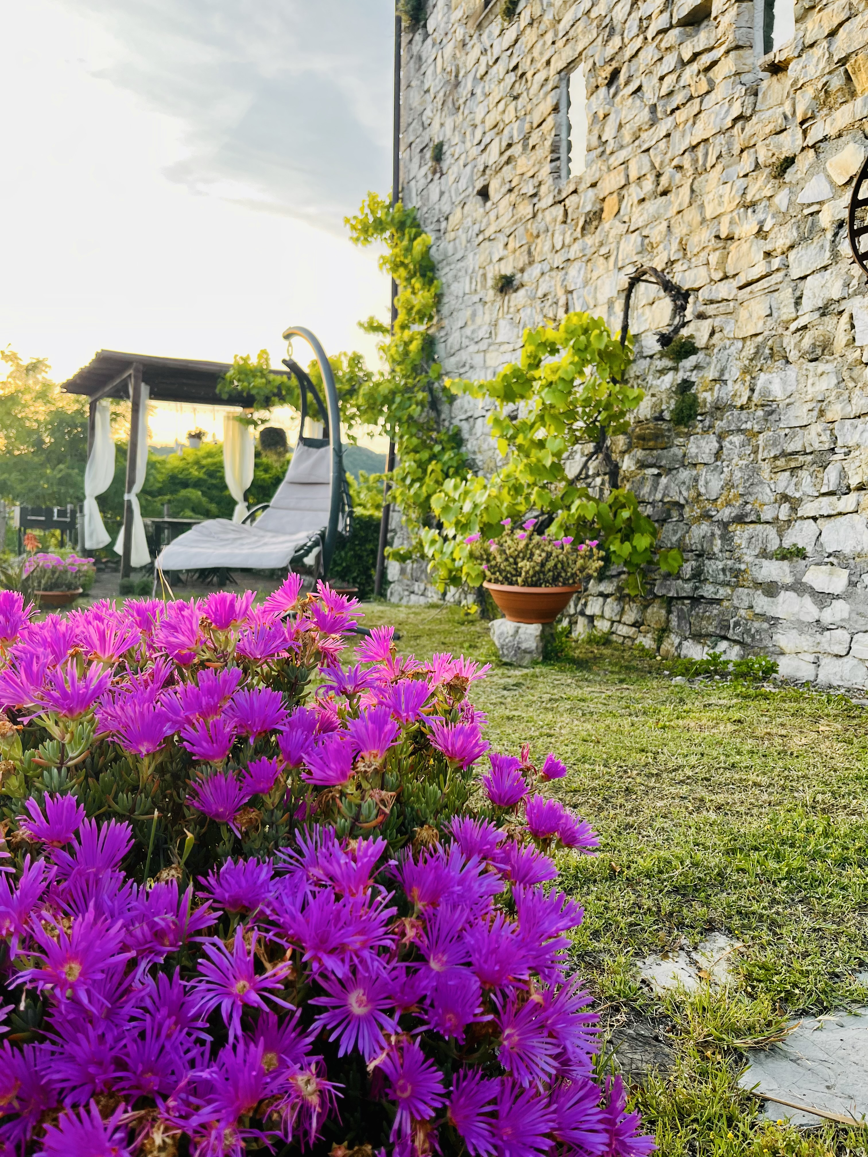 La casatorre di irola — foto 1