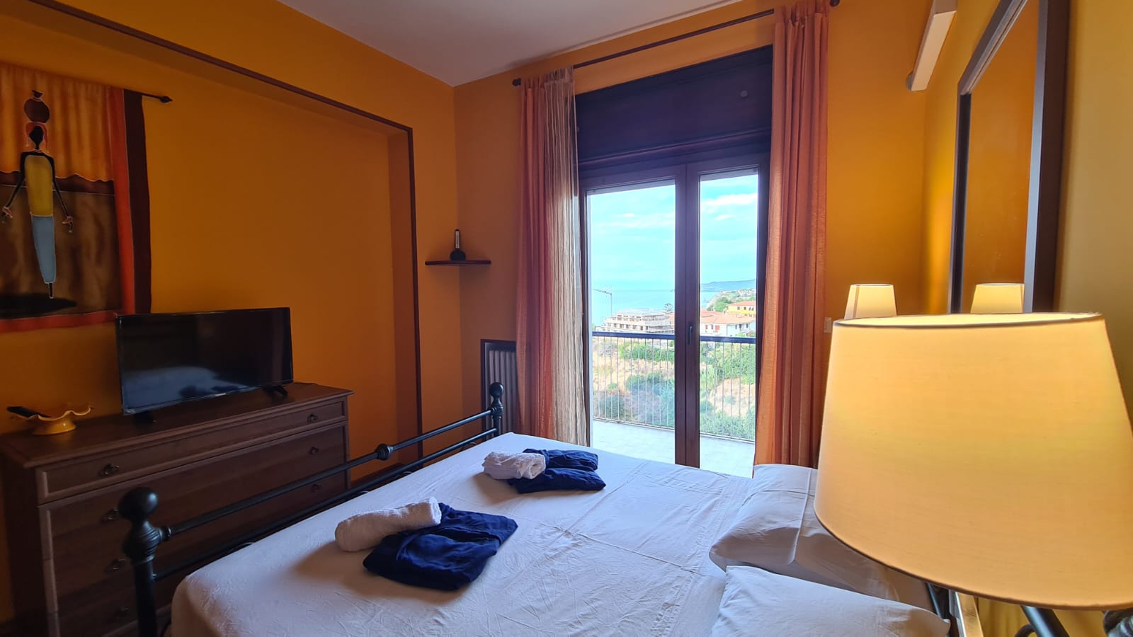 Camera con terrazzo abitabile vista mare