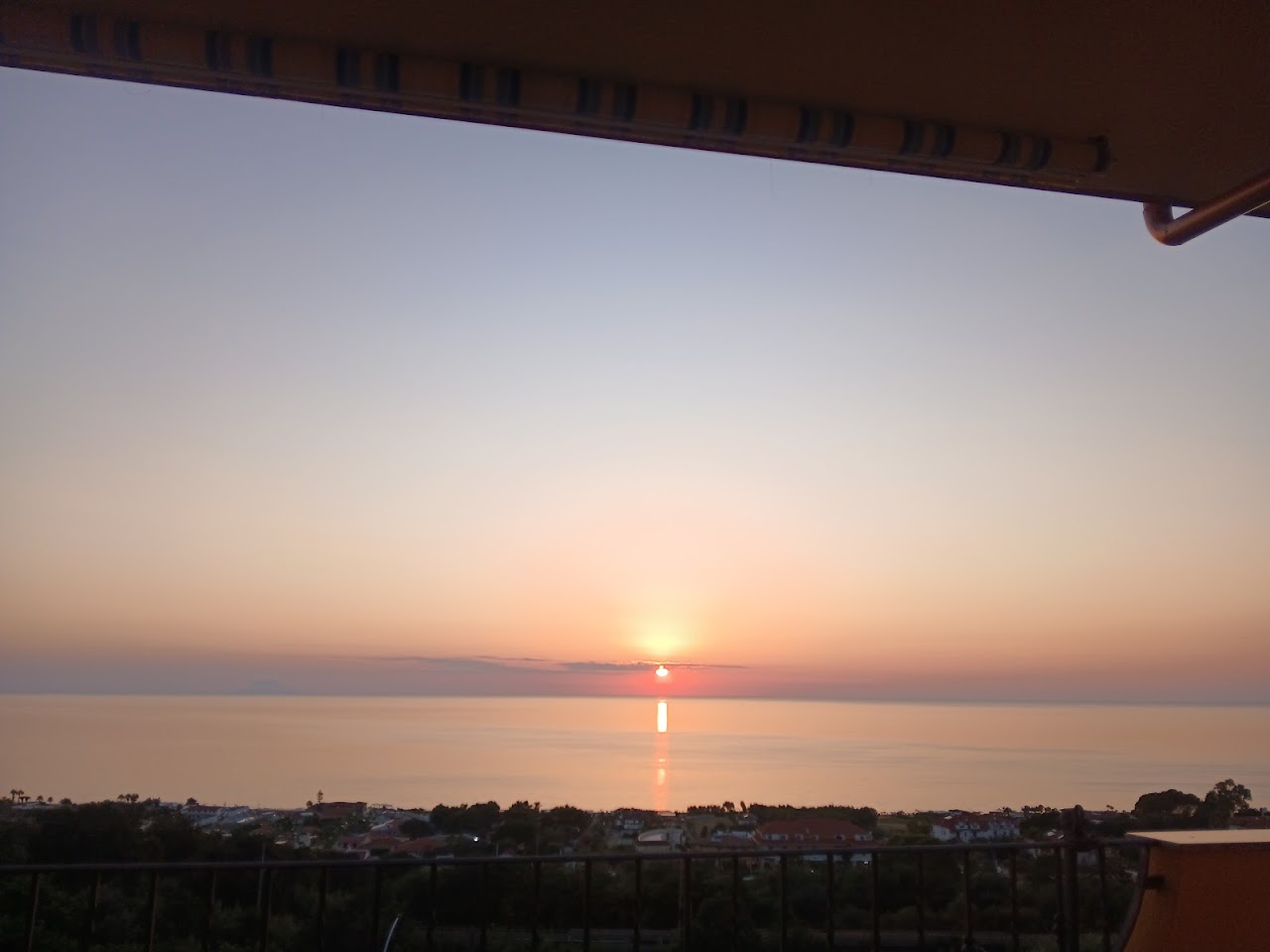 Baciati dal Sole — foto 2