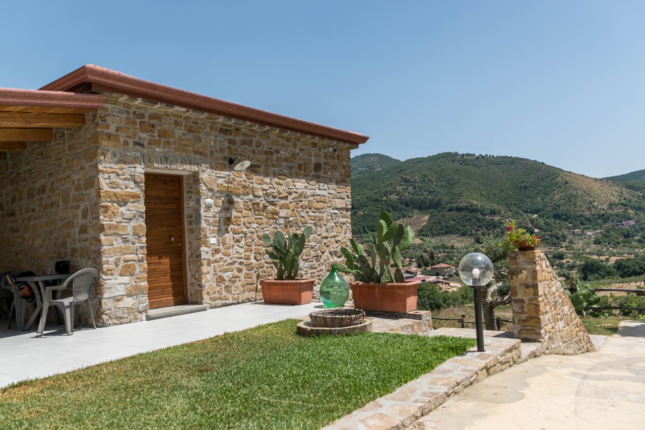 Country House L'Antica Pietra