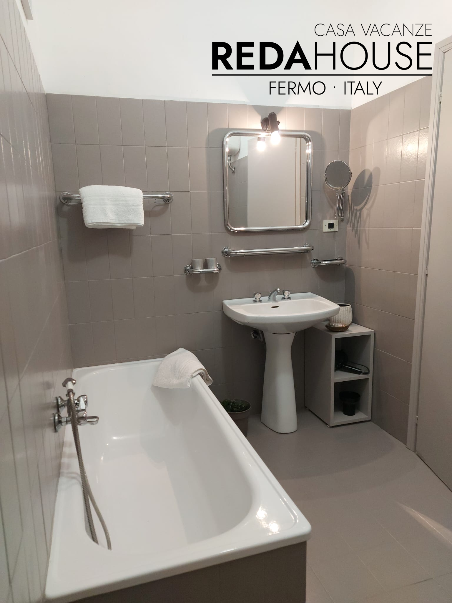 ATTICO CON VISTA MARE aria condizionata — foto 9
