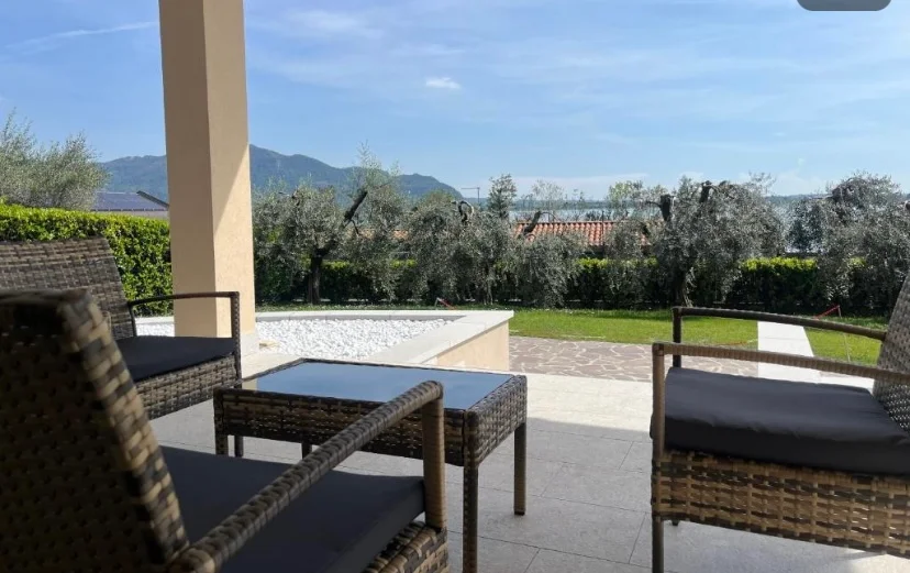 Villa Anna - Lake View Apartments PESCHIERA APARTMENT — foto 1