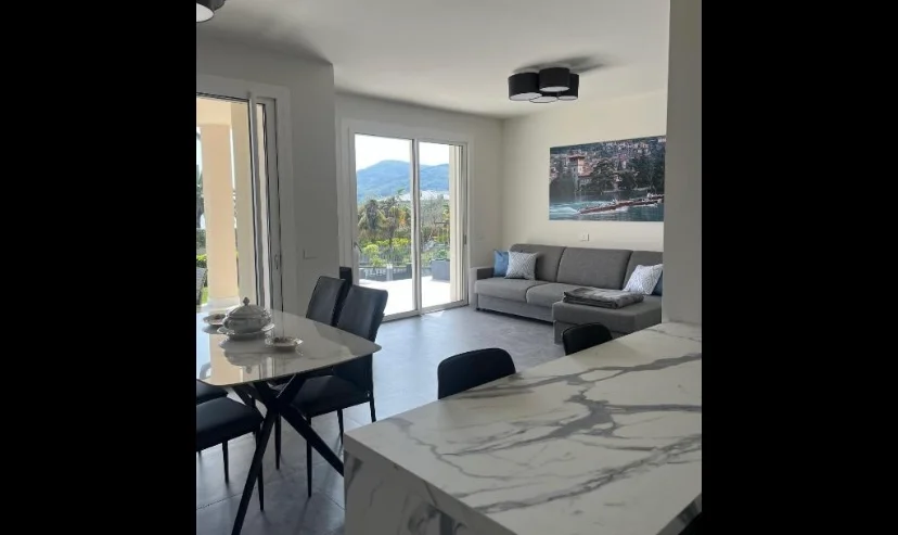Villa Anna - Lake View Apartments PESCHIERA APARTMENT — foto 10